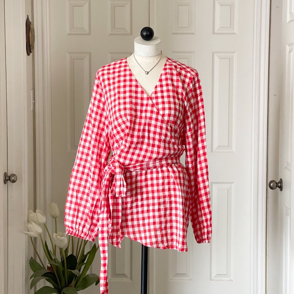 Lane Bryant Red & White Checkered Pattern Wrap Top with Front Tie